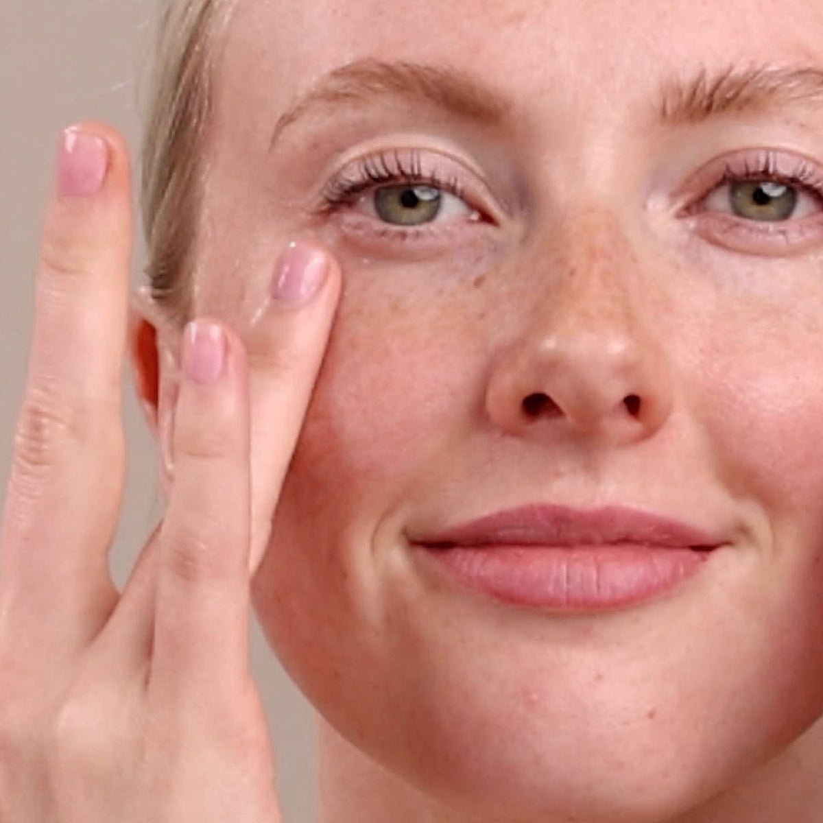 Marine Flower Peptide Eye Cream
