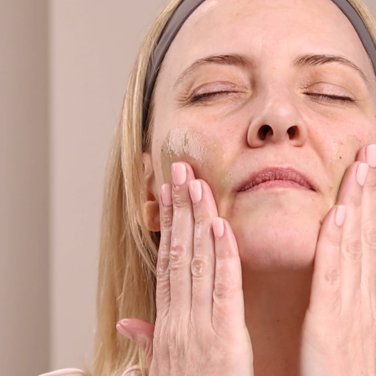 Eight Greens Phyto Masque – Hot